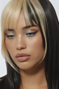 Skunk Hair with Glossy Straight Finish