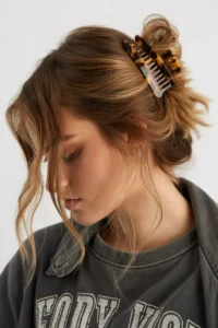 Grunge Claw Clip Twist